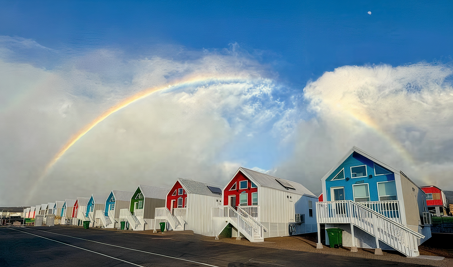 Liv Maui - Lahaina Rainbow Photo